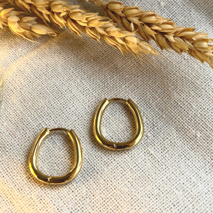 TRI Hoops Oval Ohrring 16mm | Earring Gold