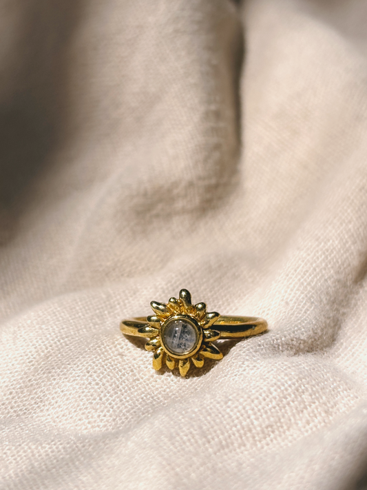 BUNGA Moonstone Ring Gold