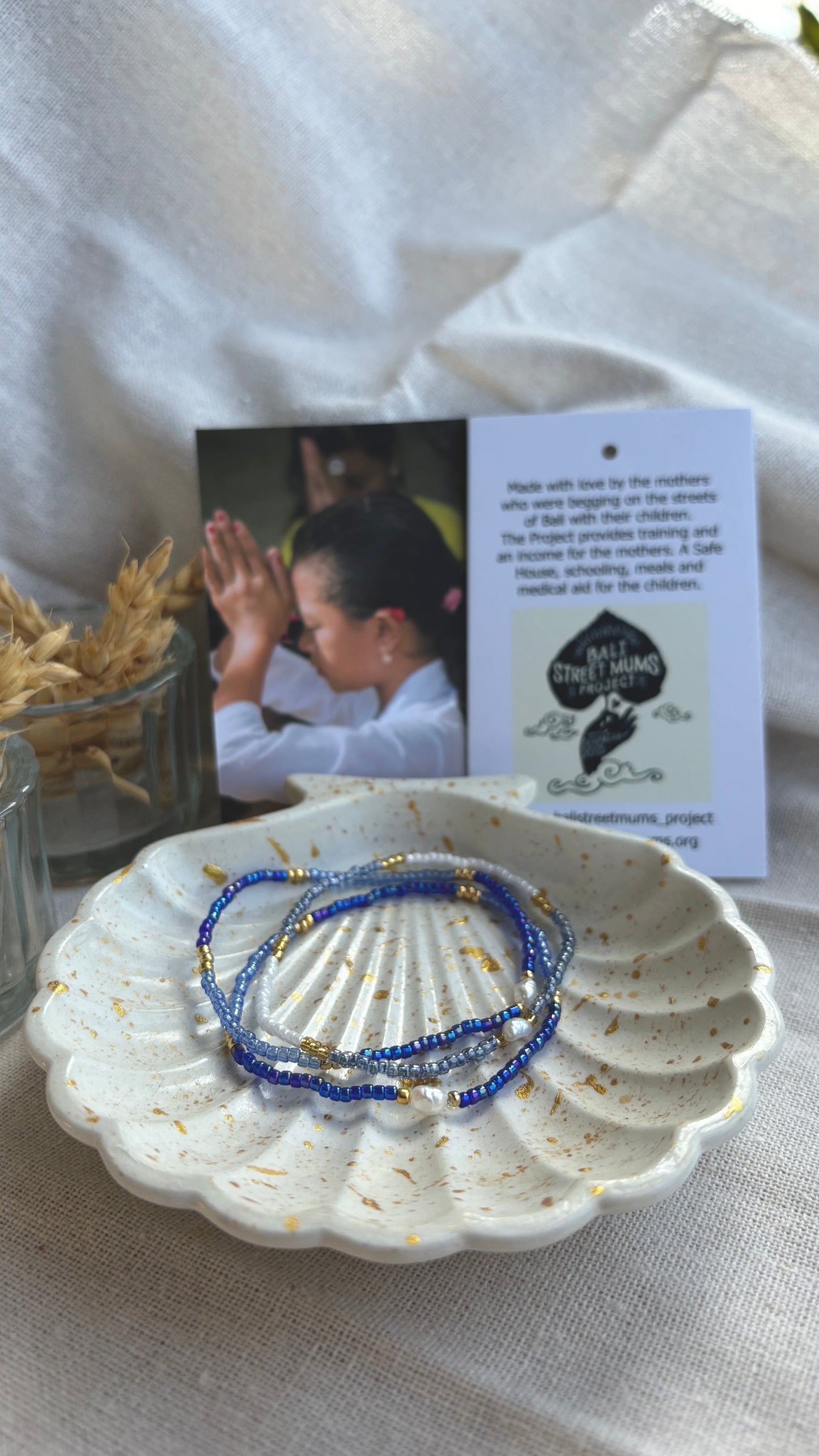 BRACELETS by BALI STREET MUMS 100% des Profits geht zurück zu den Mamas und Kids